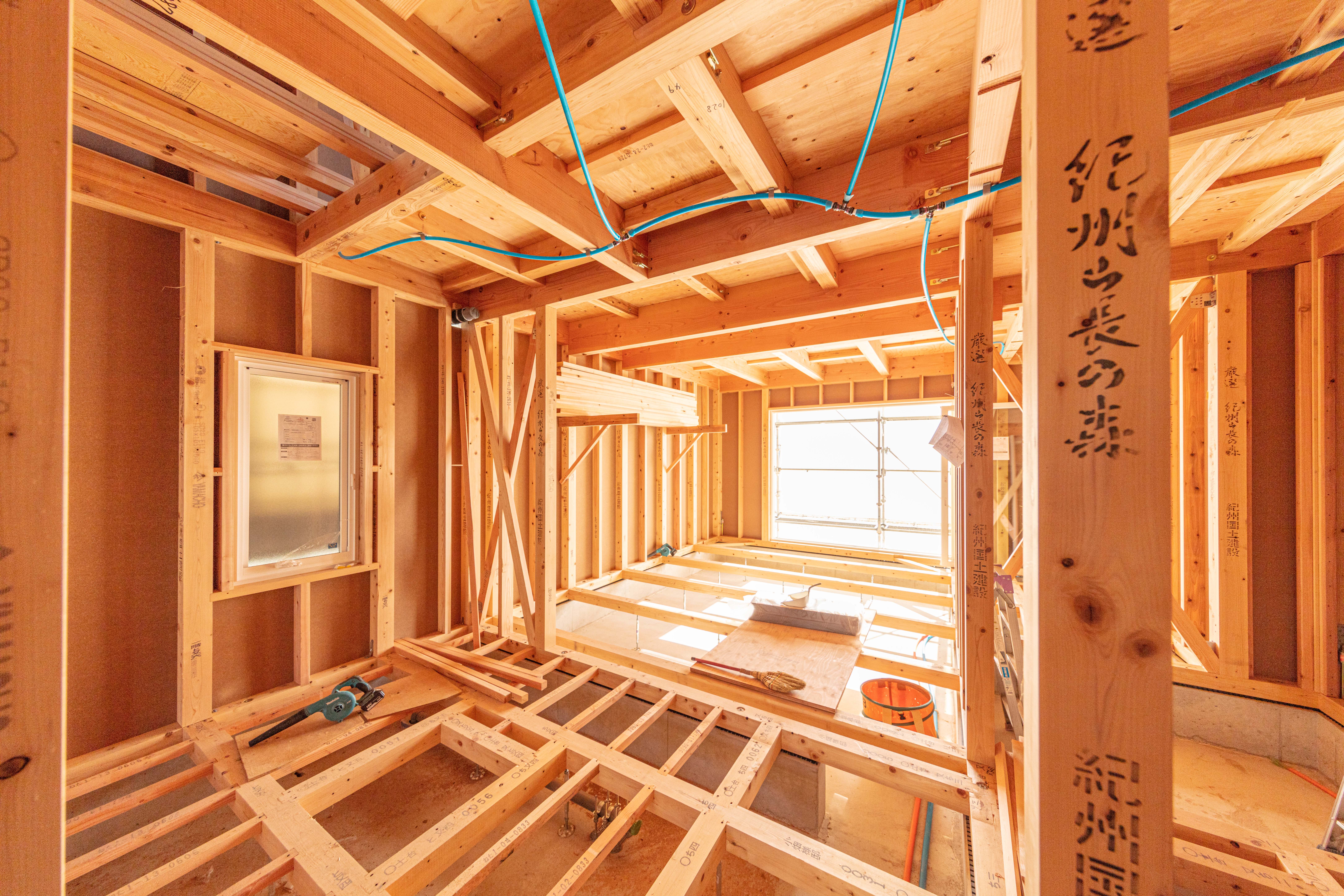 和歌山の自然と調和した、こだわりの木造建築｜新築を建てるなら紀州国土建設