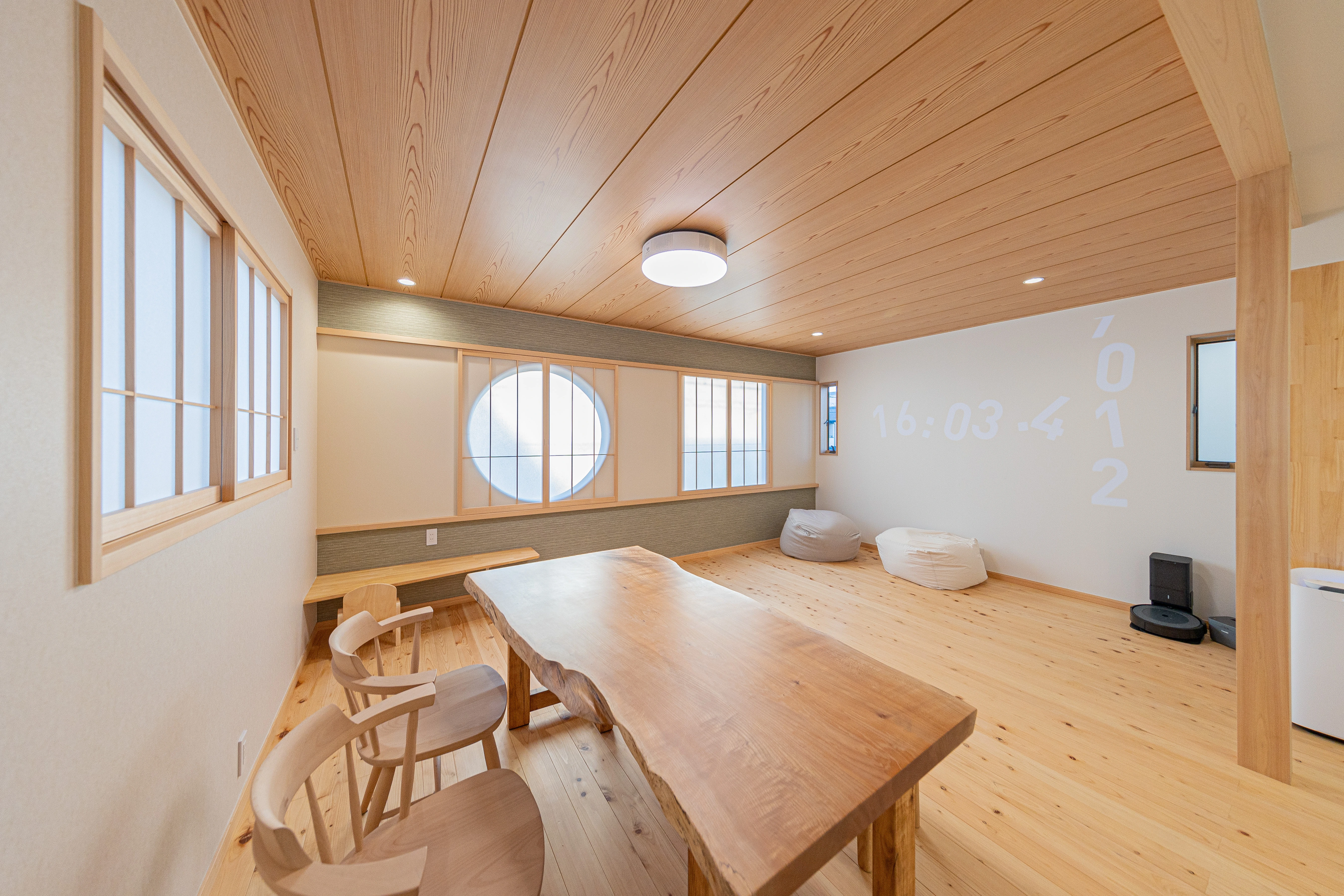 自然素材とデザインが融合した、理想の住まいを実現します。