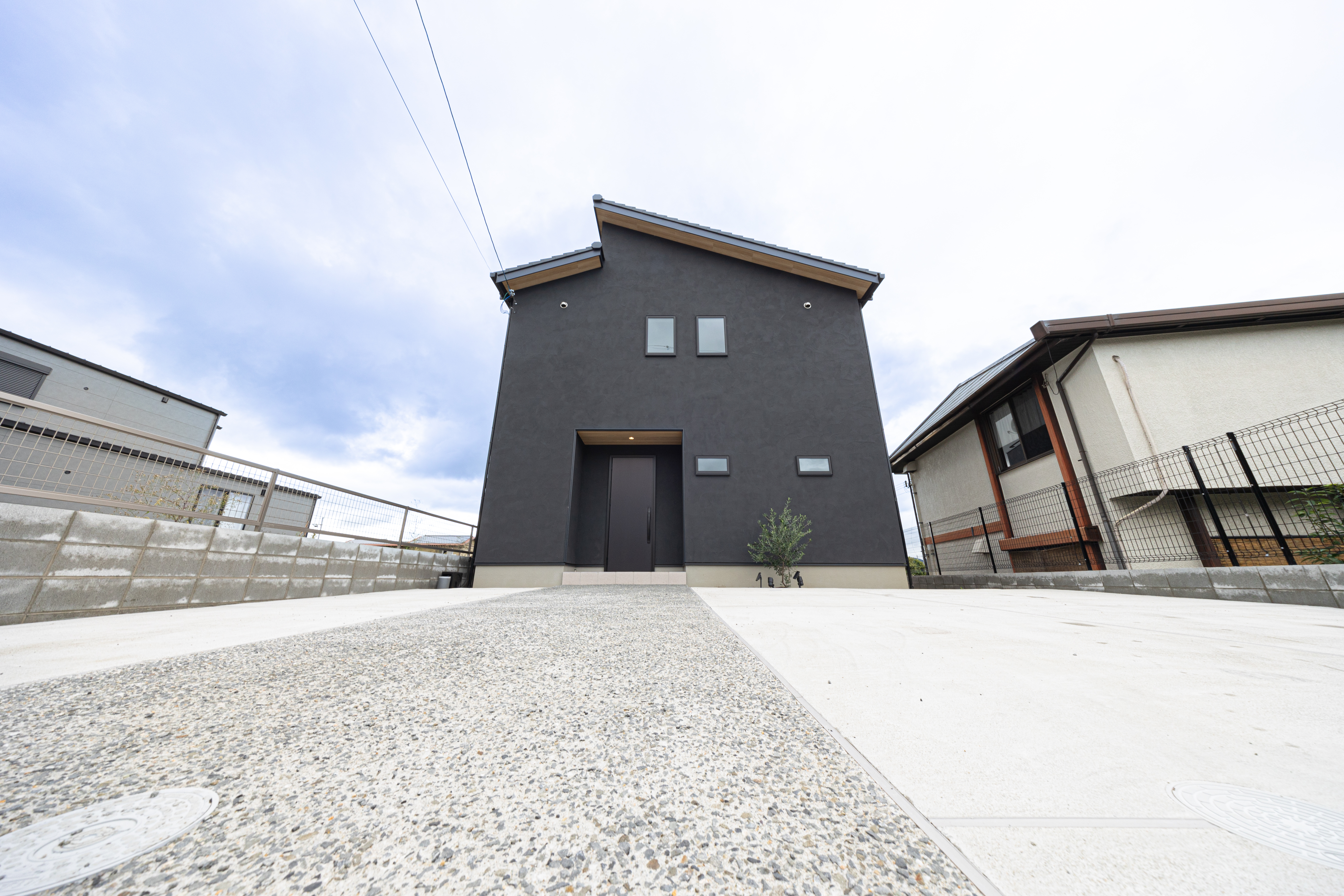 和歌山の自然素材で作る、魅力的な漆喰塗りの住まい。｜理想の注文住宅を建てるなら紀州国土建設
